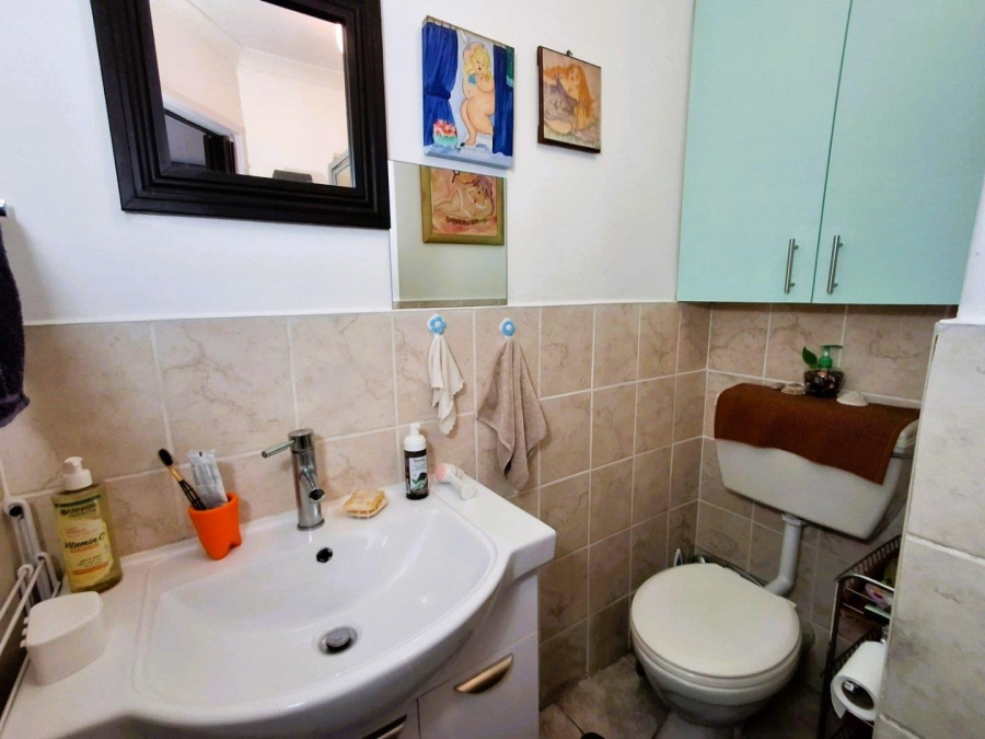 1 Bedroom Property for Sale in Morgenster Western Cape